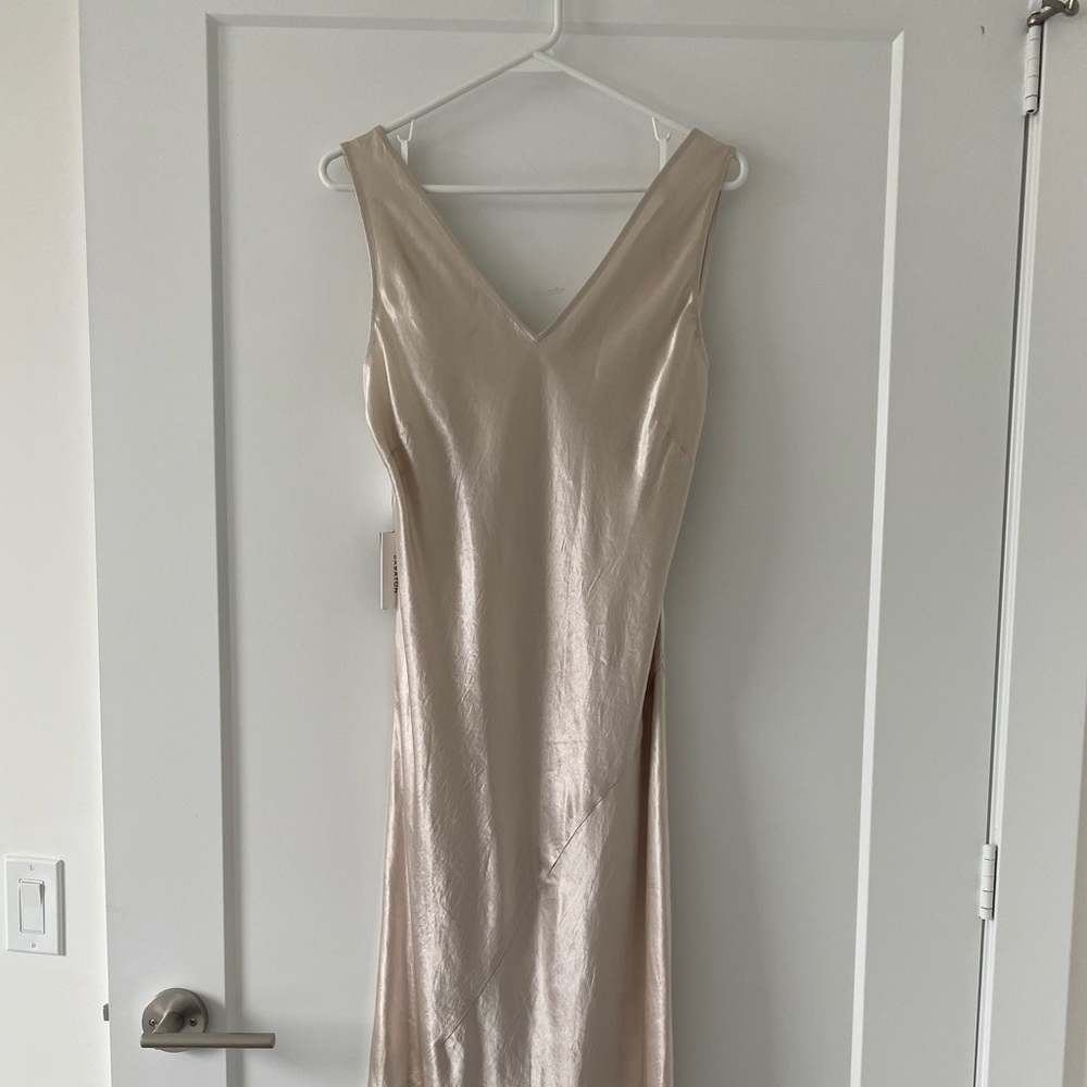 Aritzia Babaton Blair Dress Size Large Beige/Taupe/Denude